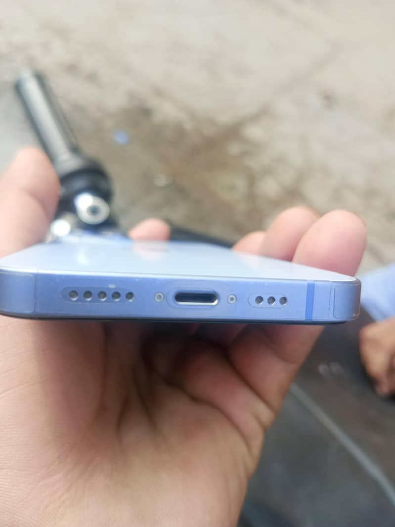 Apple iPhone 12 Pro 1