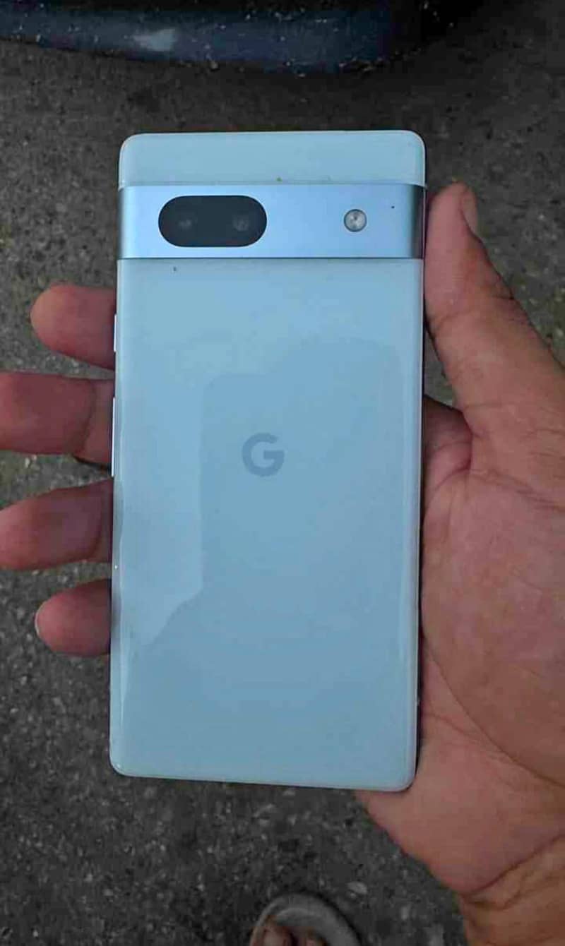 Google Pixel 7a 2
