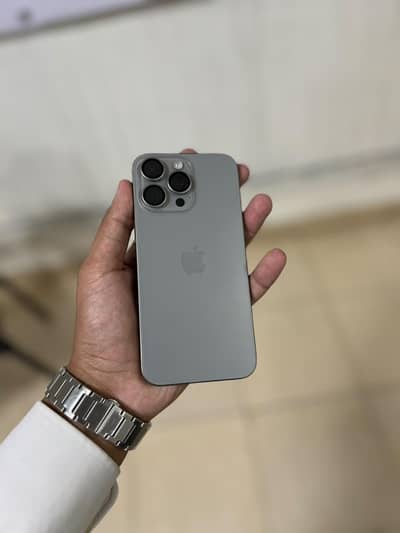 Apple iPhone 15 Pro Max