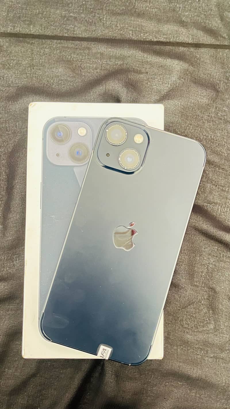 Apple iPhone 13 1