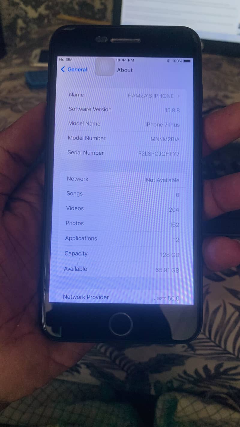 Apple iPhone 7 Plus 0