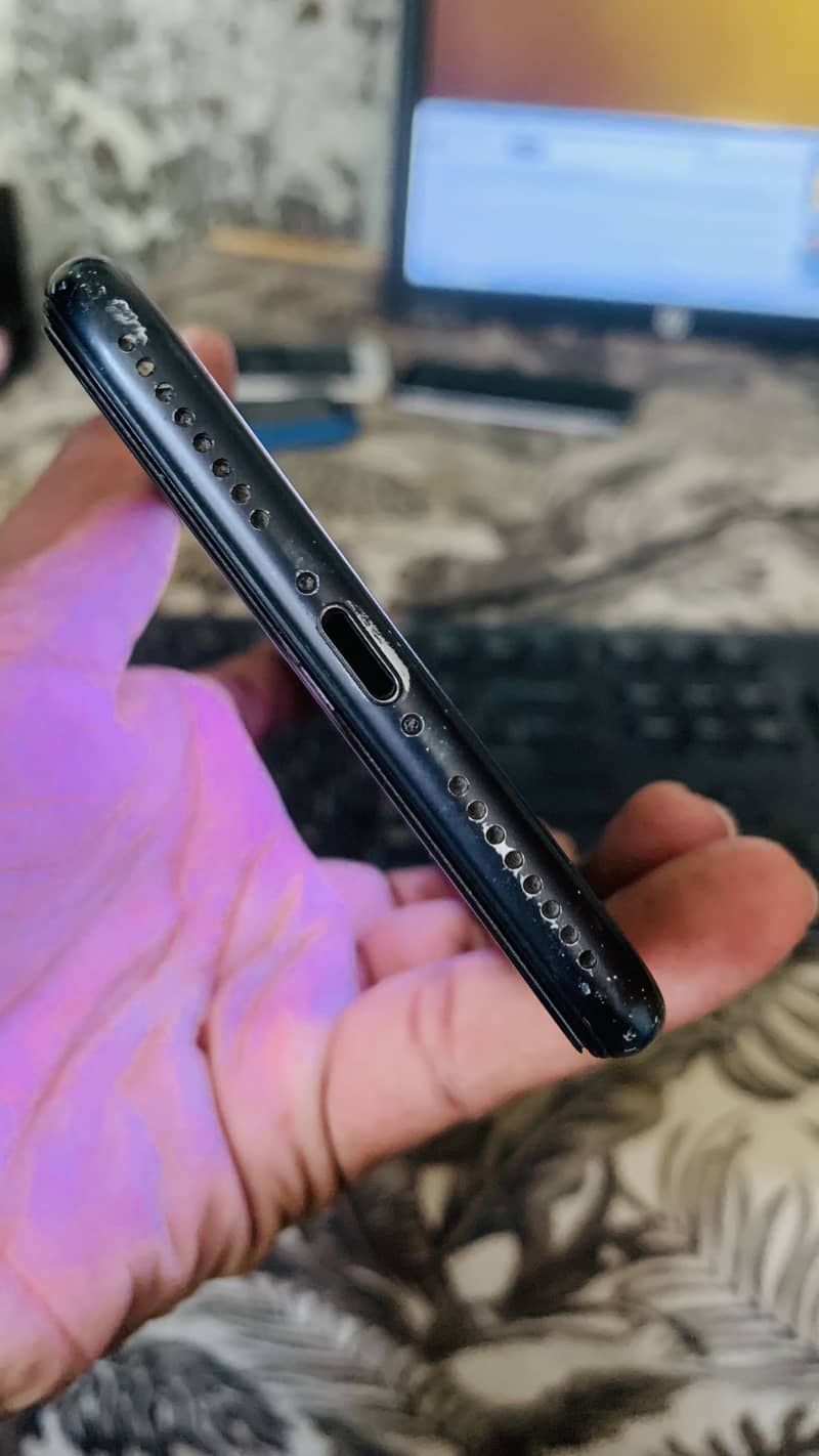 Apple iPhone 7 Plus 1