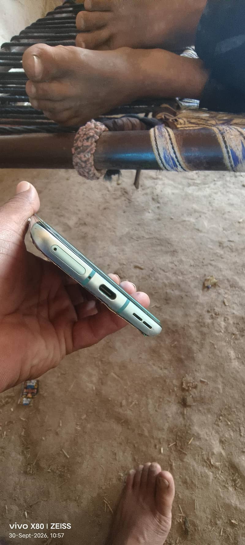 One Plus 8T 4