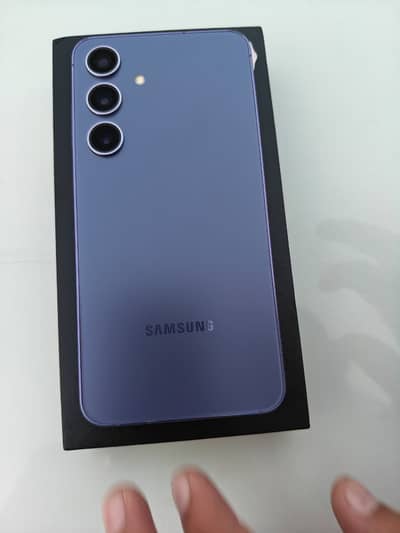 Samsung Mobile S24