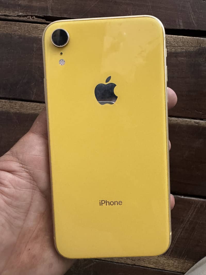 Apple iPhone XR 5