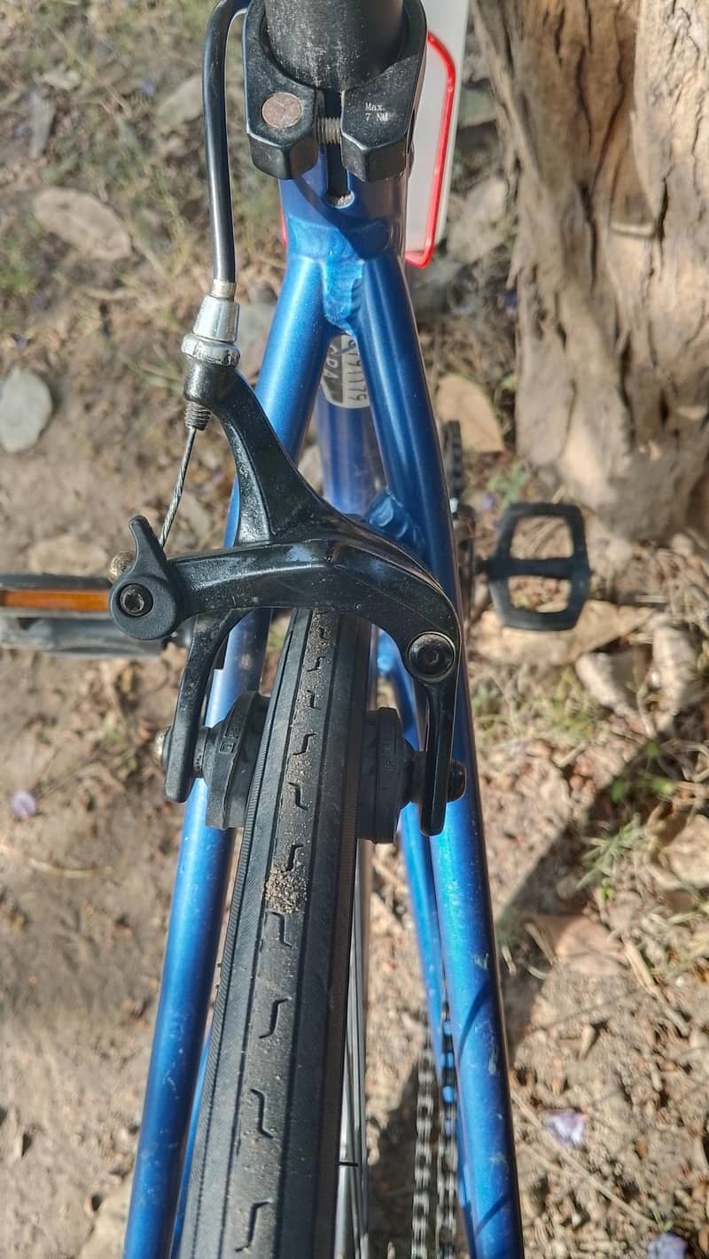 Precision R 4