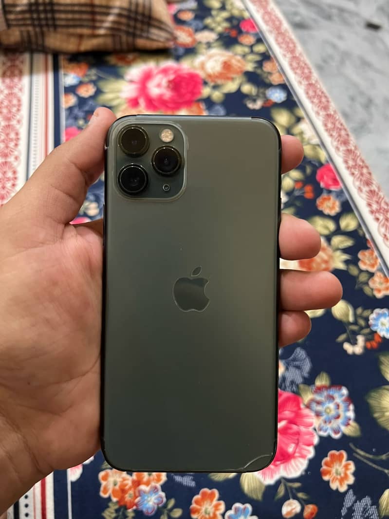 Apple iPhone 11 Pro 1