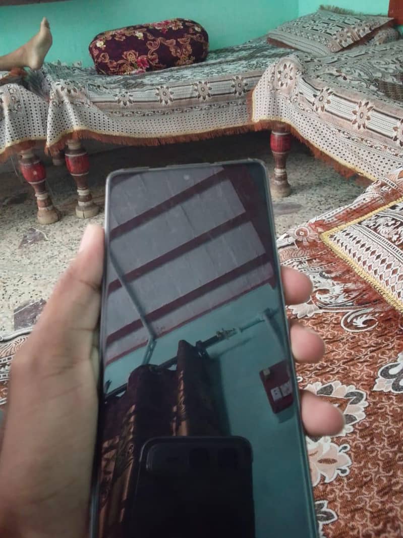 Infinix Note 40 5