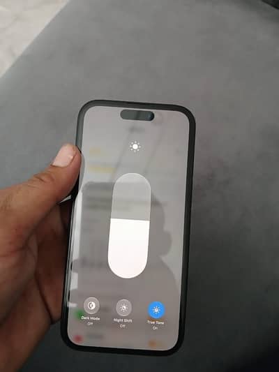 Apple iPhone 15