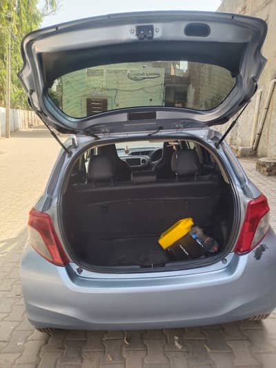 Toyota Vitz 13/2016