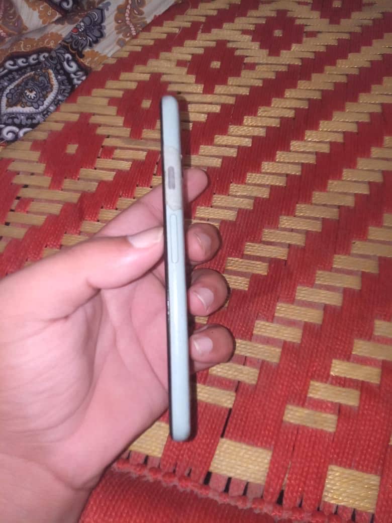 Google Pixel 5 1