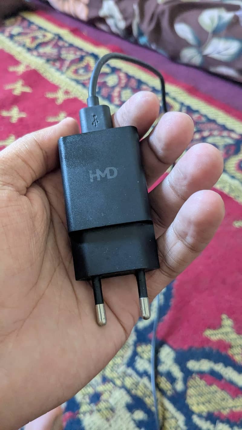 HMD Aura 2 5