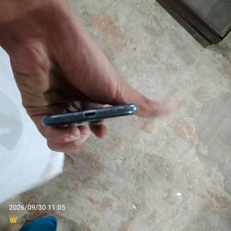 Apple iPhone 7 1