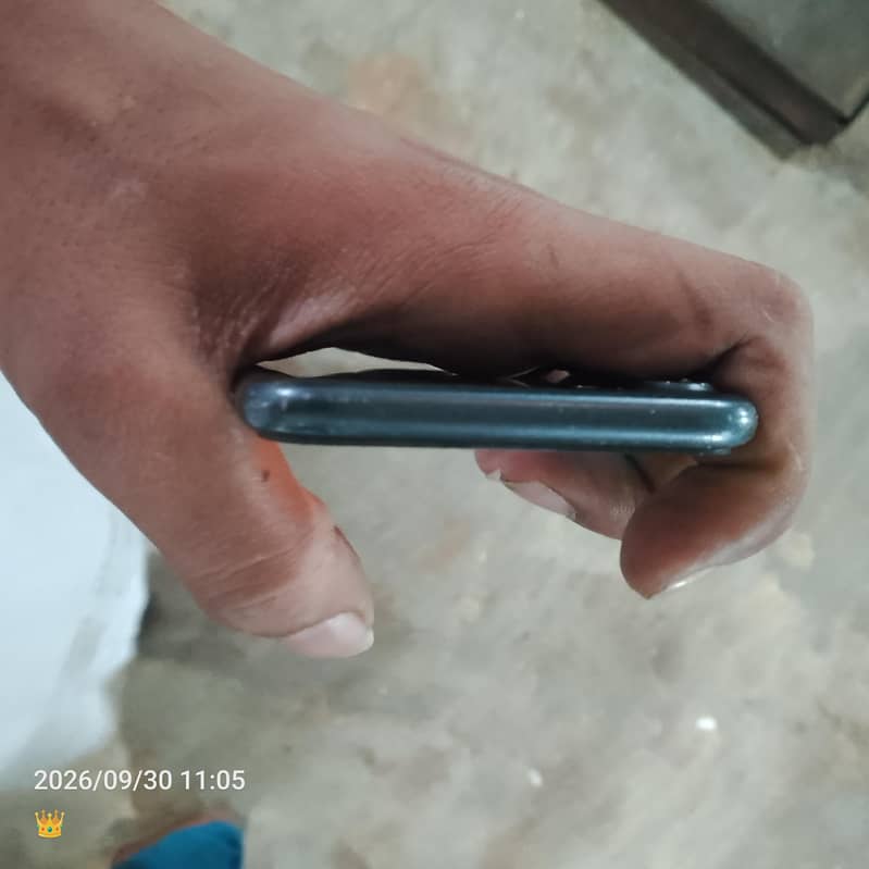 Apple iPhone 7 2