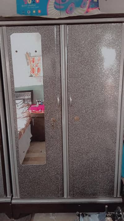 2 Door Steel Wardrobe with Mirror – Only 6 Months Used – Excellent Con