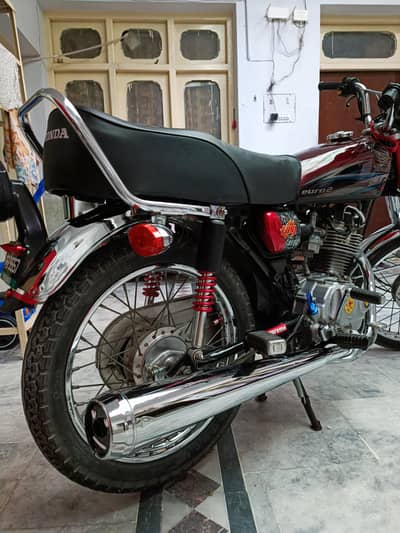 CG 125 (2015)