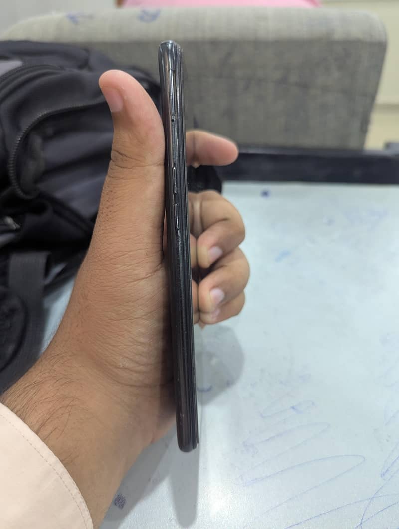 OPPO A95 5