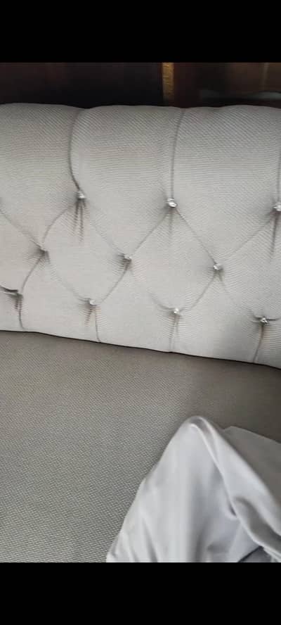 sofa set 4 seeter used condition ok. .