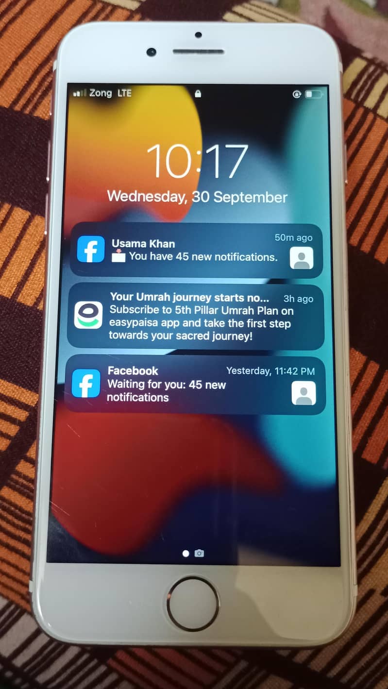 Apple iPhone 7 1