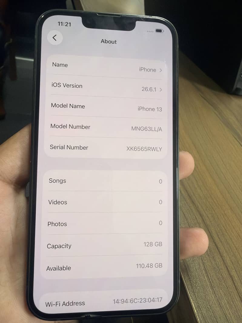 Apple iPhone 13 5