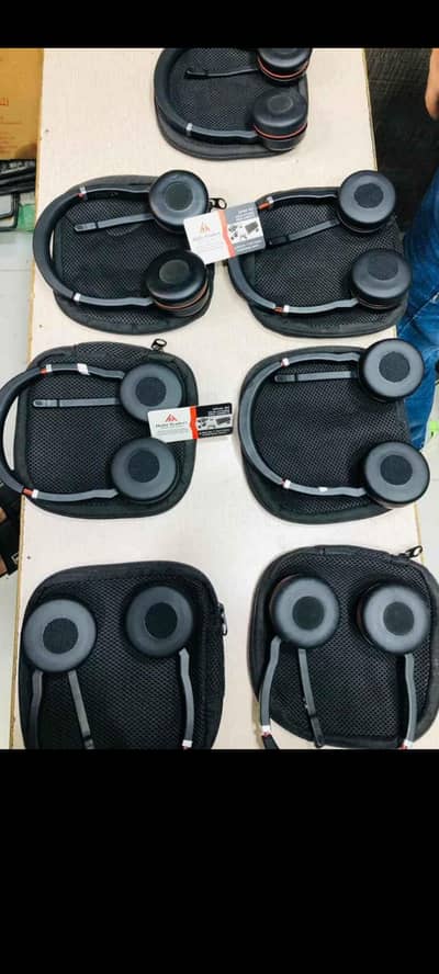 Jabra Evolve 75 noise cancellation headphones meetings and calls