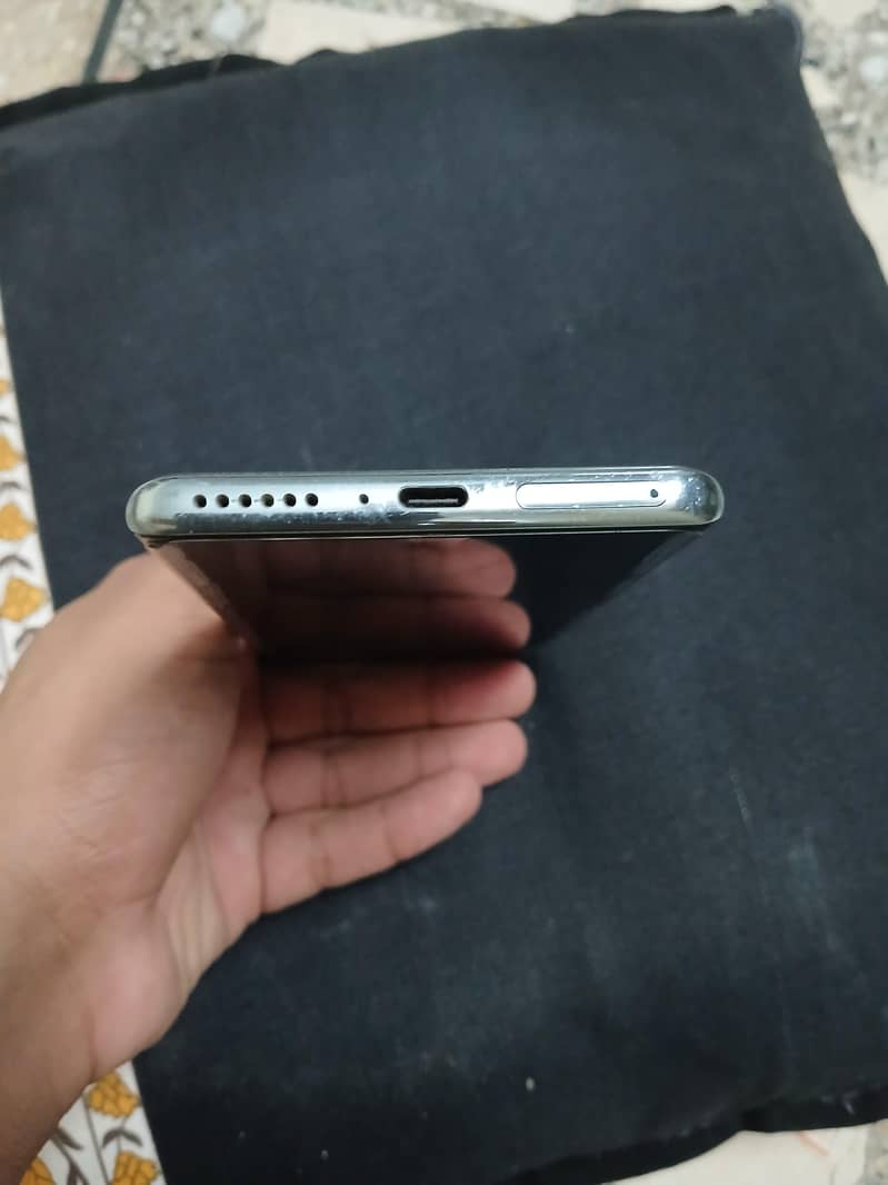 Redmi Note 14 pro 4