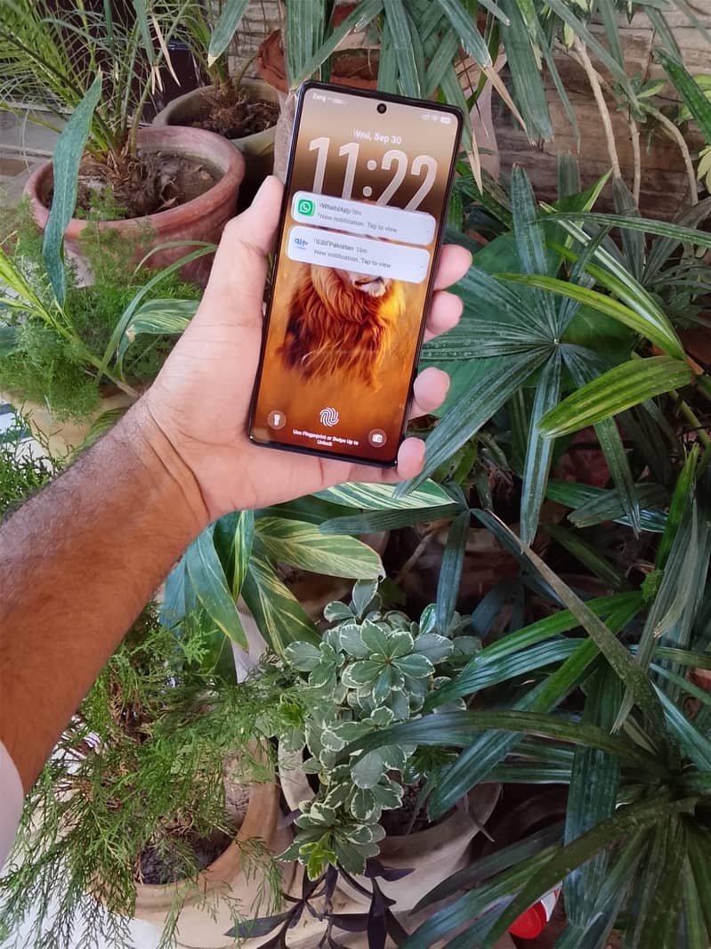 Infinix Note 40 5