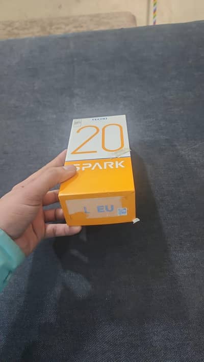 Tecno Spark 20 16 256