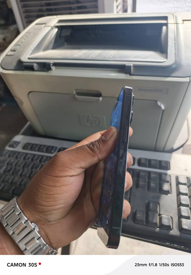 Apple iPhone 14 Pro 3