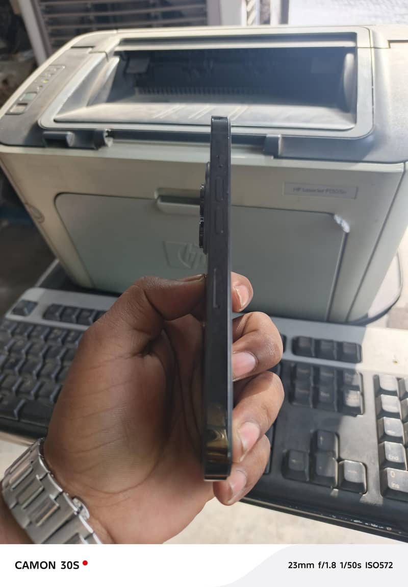 Apple iPhone 14 Pro 4