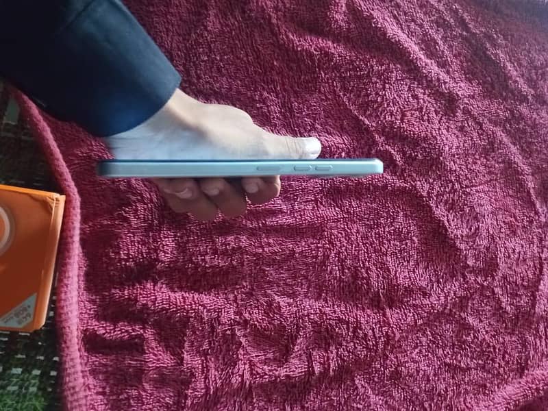 Tecno spark go 2 2