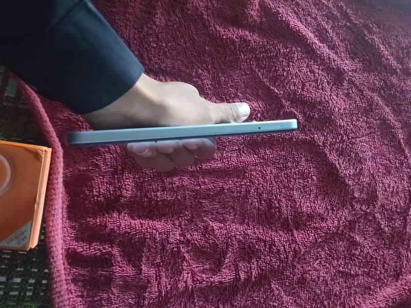 Tecno spark go 2 5