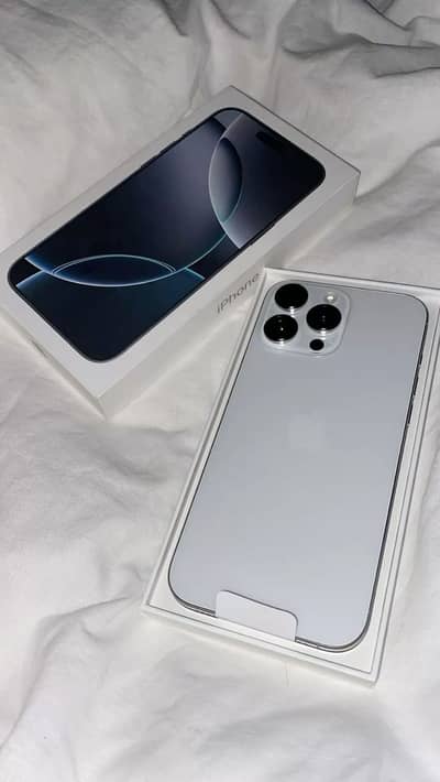 Apple iPhone 16 Pro Max
