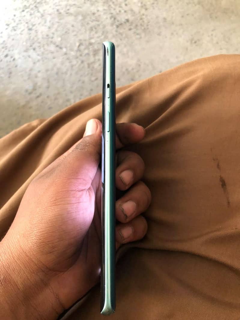 One Plus 8 5