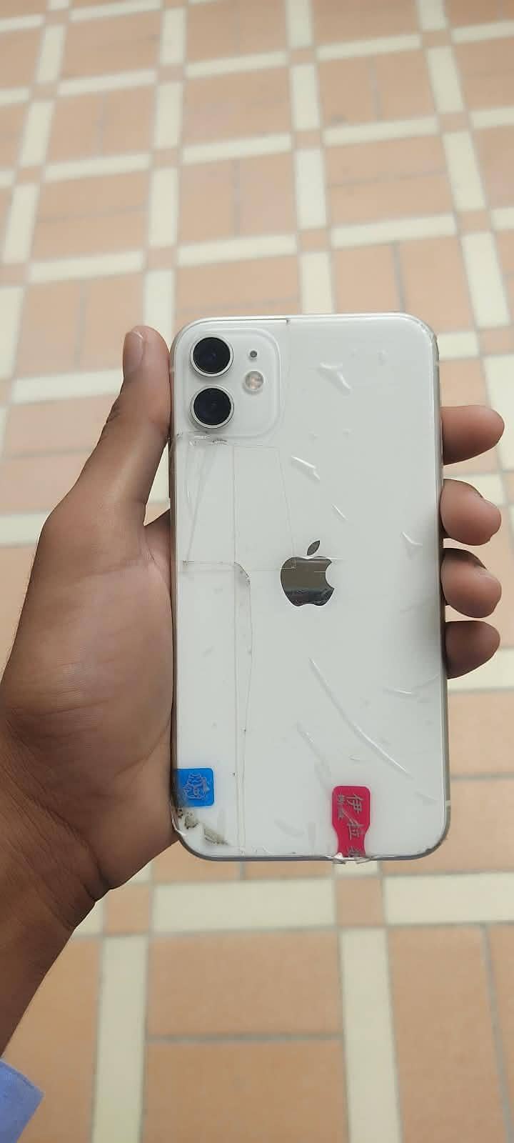 Apple iPhone 11 0