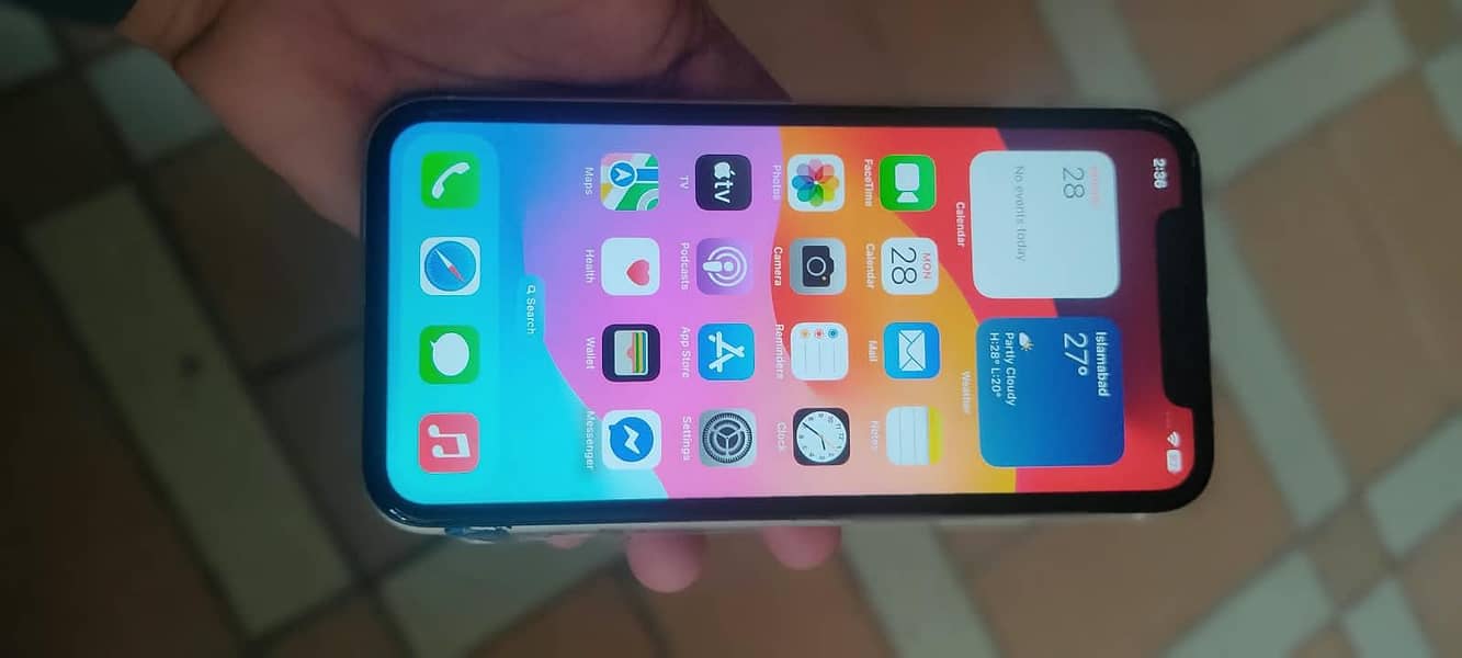 Apple iPhone 11 6
