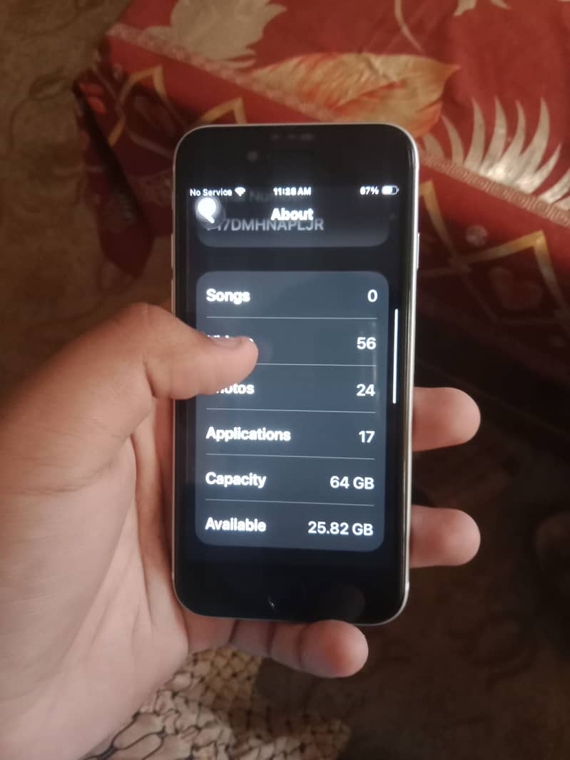 Apple iPhone SE2 8