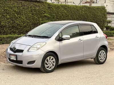 Toyota Vitz 2010 push start full option