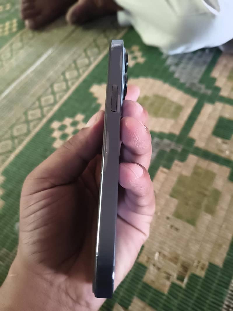 Apple iPhone 13 Pro 5