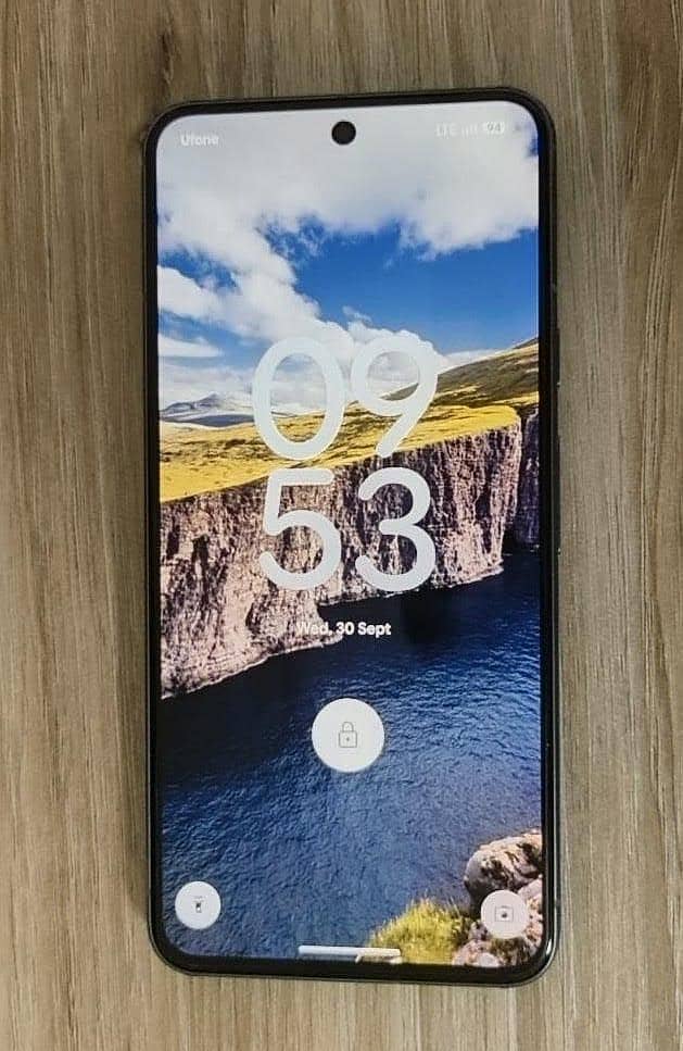 Google Pixel 8 0