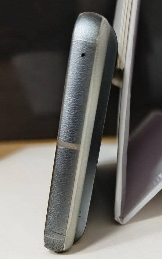 Google Pixel 8 4