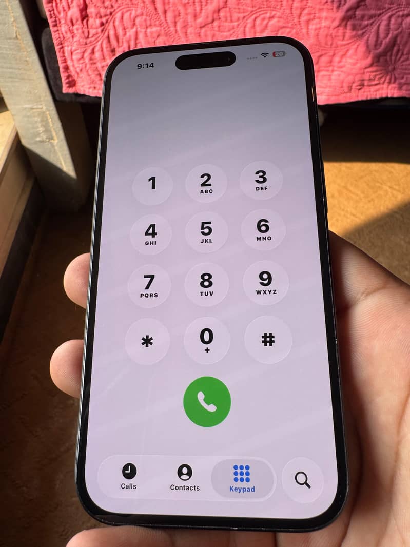 Apple iPhone 16 2