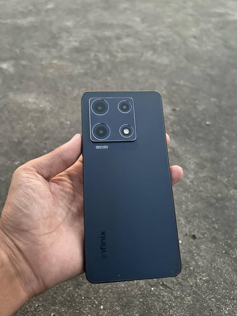 Infinix Note 30 Pro 1