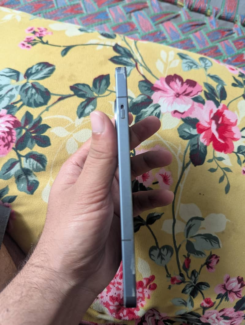 One Plus 13R 4