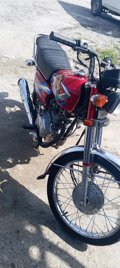 Honda 125 first owner biomatric on spot