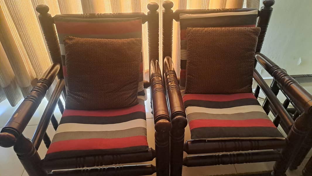 SOLID WOOD SOFA-SET 4