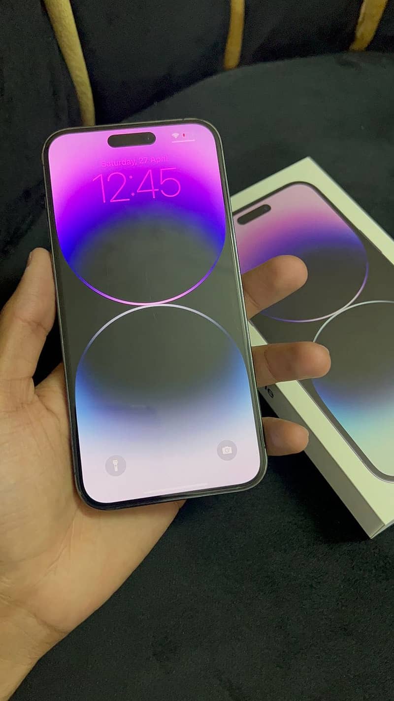 Apple iPhone 14 Pro Max 1