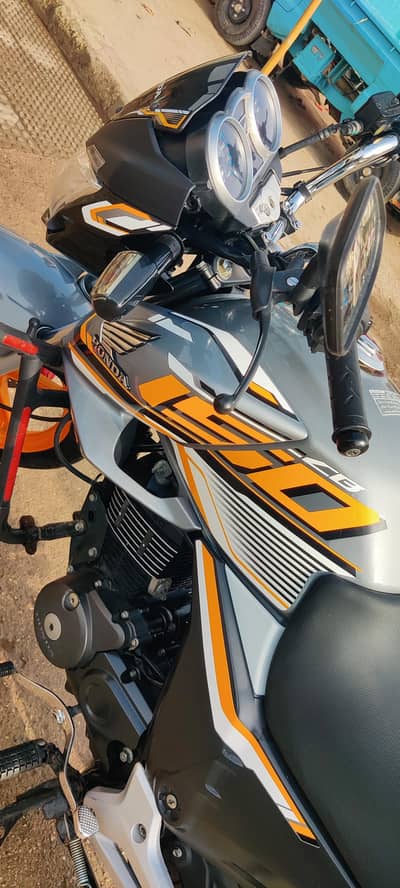 Honda CB150F 2025