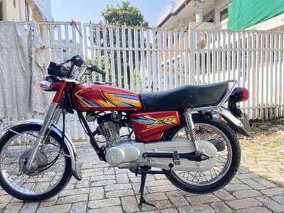 Metro CG-125  {Model 2025} Total Genuine