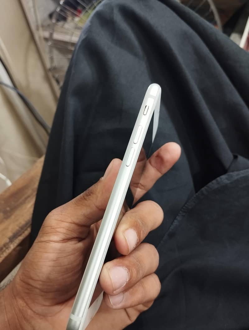 Apple iPhone 8 JV 2